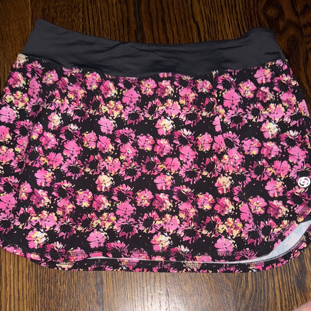 **Lija Black and Pink Floral Mini Tennis Skirt**